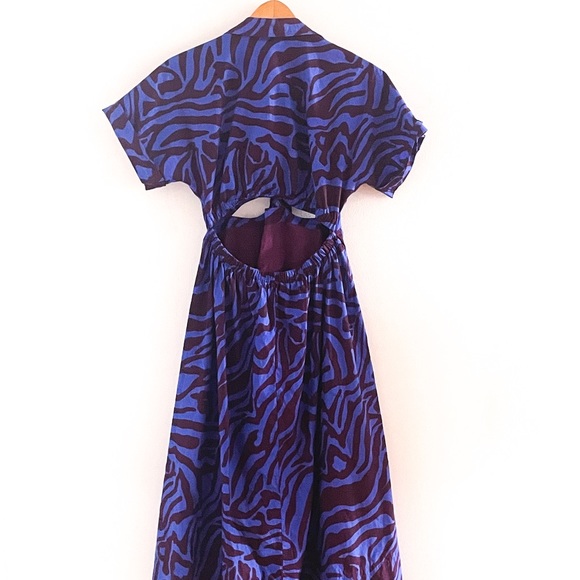 Beautiful by Anthropologie twist-waist midi slip-on shirtdress! - Picture 2 of 7